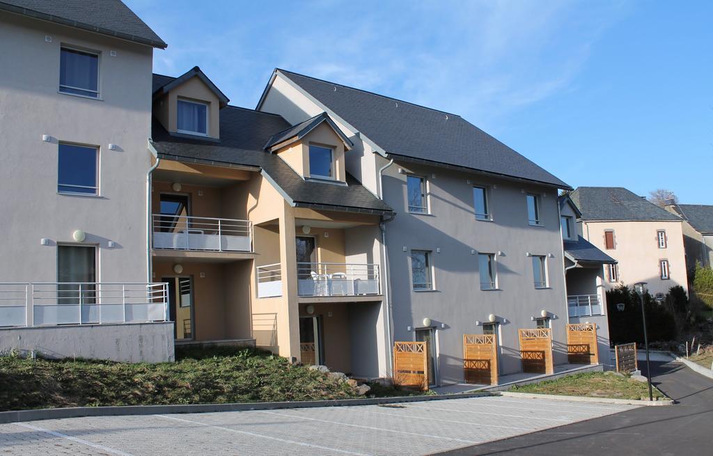Aparthotel Aux Balcons Du Sancy Picherande Exterior foto