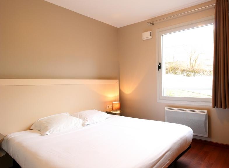 Aparthotel Aux Balcons Du Sancy Picherande Exterior foto